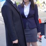 局地的豪雨で後輩女社員と相部屋 濡れた豊満巨乳と痴女テクに一晩で寝取られた既婚者の僕 莉々はるか