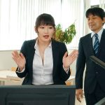 酔って目を覚ますと憧れのJカップ女上司とラブホで二人きり。そのまま朝まで全裸の二次会、三次会。 鷲尾めい