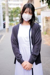 顔出し解禁!マスク美女の歯科衛生士さんが童貞君と口SEX!普段はマスクの下に隠された美顔を初披露!キス未経験男子に優しくDキス、舌吸い、舌挿入、舌激ピストン!顔中よだれまみれで恍惚絶頂!下のお口も濡れ濡れになってま○こでも童貞君と筆おろしセックス&連続…