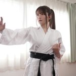 漫画のようなJcup神乳鷲尾めい×クリムゾンが夢のコラボ！ 一年間痴●され続けた女