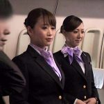 「制服・下着・全裸」でおもてなし またがりオマ○コ航空