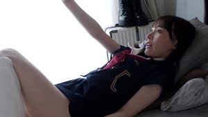 【4K】教え子の制服女子を自宅で強●わいせつ 白石もも