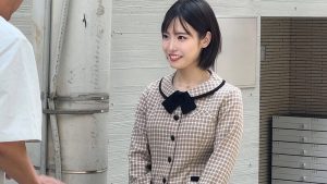 街で働くかわいい女の子をガチナンパ＆その場でガチ本番交渉！真面目そうに見える制服系お姉さん！なんか普通に仕事してます感出てますがエロオーラ全開のムンムンビームの方が溢れ出てますよ！