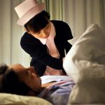 夜勤の熟女看護師 欲求不満おばさんナースはカッチカチ勃起チ〇コで夜中に発情！！特選01