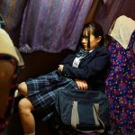 夜行バスで声も出せずイカされた隙に生ハメされた女はスローピストンの痺れる快感に理性を失い中出しも拒めない 女子○生限定10 囁き淫語腰振りSP 厳選10人総集編付き2枚組 豪華版