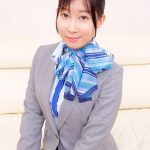 航空会社勤務の現職キャビンアテンダントさん女性経験無しのシャイな童貞の悩みを解決してもらえませんか？フル勃起した童貞チ○ポにフライト帰りでムラムラしてるCAさんが赤面発情！？