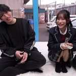 達成できれば賞金＋脱出！部活帰りのJ〇アスリートとコーチが挑戦するエロ四十八手チャレンジ！ 恥ずかしい（照れ）と言いつつも、教え子のキツマンが気持ちよすぎて 激しくなるピストンに連続アクメ！最後には中出しまで許しちゃう？撮って出しマジックミラー号！～れい＆…