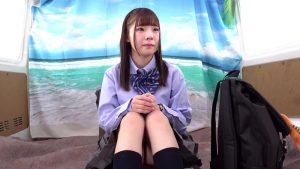 街行く女子○校生が おま○こ丸出し拘束されたまま何度もイカされ絶頂潮吹き! 人生初の快感に火照りが止まらない素人娘はデカチンを見せつけられると連続生中出しも拒めない!~きょうか編~