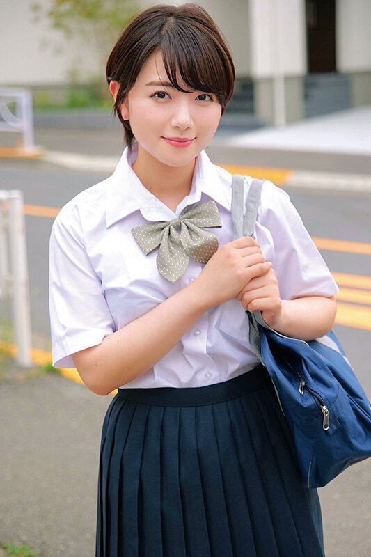 女子〇生の皆さん！デカチン洗体してくれませんか？密着洗体でオマ○コがグショグショ赤面発情！そのまま子宮の奥まで届くデカチンで激ピス中出しセックス！！つばさちゃんみれいちゃん
