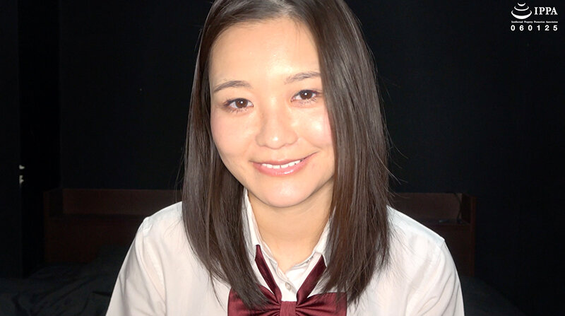 「【歯・口腔フェチ】制服美女 雪奈真冬チャンの超貴重な綺麗な口内＆のどちんこ観察！」雪奈真冬