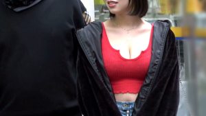 【神造形GカップJD】【本番NGなのにビンカンけいれん体質！！】【根はド淫乱ギャルのノリノリP活…！？】基本は軽エロ専のG乳ぱいぱいP活JDの大好物:デカチン！！おじさんのネットリ手マンで大量潮吹きケイレン昇天！！最高級のグラマラスボディをプライスレスで… 藤子みお