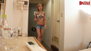 「おぢさん無理！」イケメンだと騙された美女ギャル大学生りり