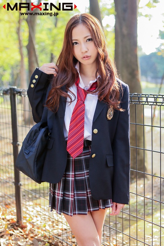 新人 真野ゆりあ