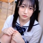いつもボッチの地味っ子文学少女は都合のイイぼくら専用のザーメンシャワーオナペット 輝星きら